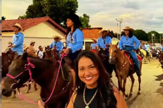 vanda-monteiro-propoe-lei-que-obriga-postos-de-hidratacao-e-veterinario-durante-cavalgadas
