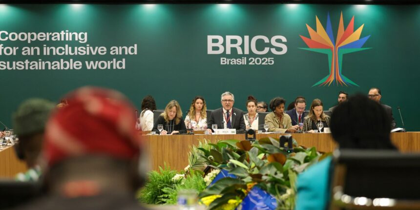 padilha:-brics-ampliado-significa-maior-potencial-de-transformacao