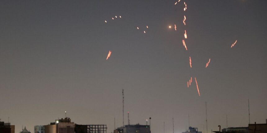 embaixada-comeca-a-identificar-brasileiros-que-querem-deixar-israel