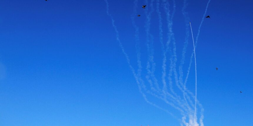 ira-canta-‘vitoria’-e-diz-que-israel-foi-forcado-a-aceitar-cessar-fogo