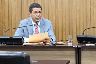 mesa-diretora-da-aleto-envia-projetos-de-venda-e-doacao-de-bens-do-estado-para-a-ccj