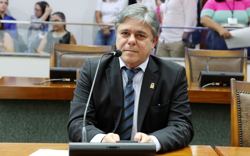 eduardo-do-dertins-substitui-jair-farias-na-comissao-da-juventude