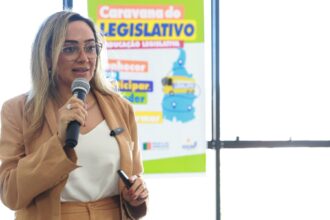 palestras-na-caravana-do-legislativo-destacam-presenca-digital-e-uso-de-ia-por-vereadores