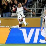 flamengo-fecha-primeira-fase-do-mundial-com-empate-com-o-los-angeles