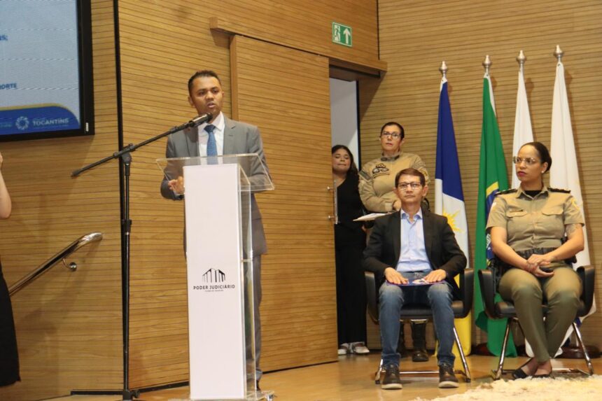 deputado-moisemar-marinho-participa-do-3o-forum-estadual-de-politica-sobre-drogas