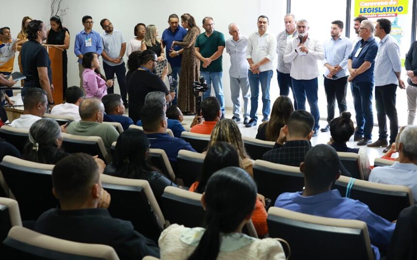 amelio-cayres-destaca-papel-do-vereador-durante-caravana-do-legislativo-em-dianopolis