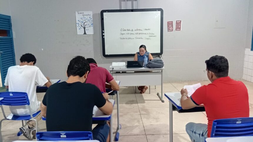 escola-do-legislativo-encerra-semestre-com-cursos-em-augustinopolis-e-araguatins
