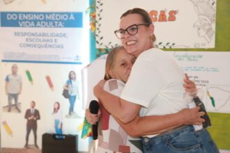 assembleia-aprova-projeto-de-claudia-lelis-que-fortalece-protecao-a-idosos-contra-fraudes