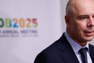 mesmo-sem-consenso-no-brics,-russia-defende-alternativa-ao-dolar