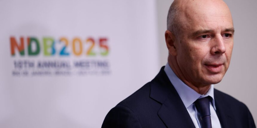 mesmo-sem-consenso-no-brics,-russia-defende-alternativa-ao-dolar