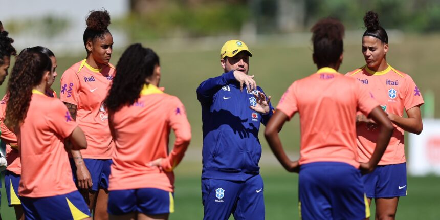 arthur-elias-admite-favoritismo-do-brasil-na-copa-america