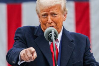 em-carta-a-lula,-trump-anuncia-tarifa-de-50%-a-produtos-brasileiros