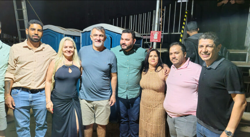 amelio-garante-r$-100-mil-para-estrutura-da-praia-de-sao-salvador-e-prestigia-abertura-da-temporada