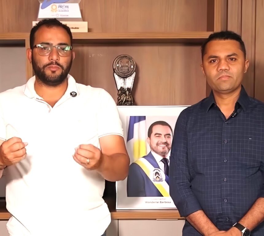 deputado-moisemar-comemora-pagamento-de-r$-100-mil-para-manutencao-de-maquinario-em-parana