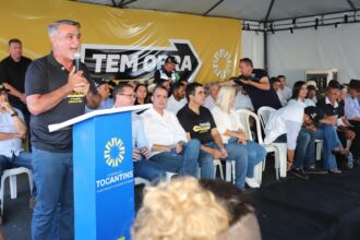 “nosso-povo-merece-dignidade”,-afirma-amelio-cayres-sobre-obra-asfaltica-em-centenario