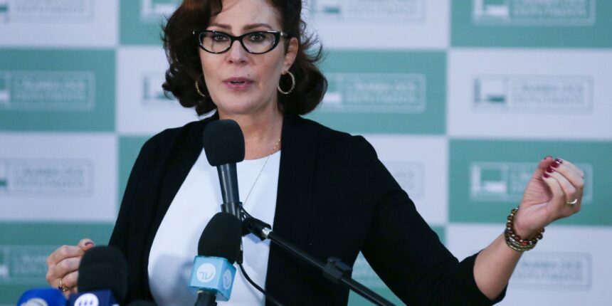 moraes-pede-que-agu-tome-providencias-para-extradicao-de-zambelli