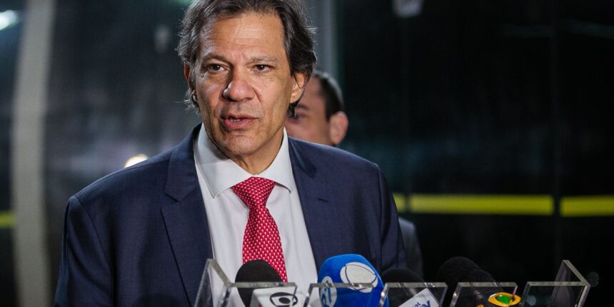haddad-diz-que-governo-tem-disposicao-em-conversar-com-trump