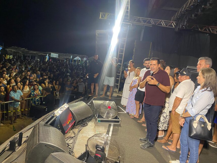 marcus-marcelo-visita-liderancas-e-participa-do-encerramento-da-temporada-de-praia-em-filadelfia