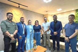 relatora-do-pl-do-zee,-deputada-claudia-lelis-garante-que-projeto-so-sera-votado-apos-amplo-dialogo