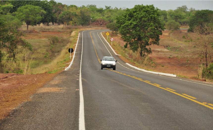 claudia-lelis-apresenta-proposta-para-usar-margens-de-rodovias-na-prevencao-de-queimadas