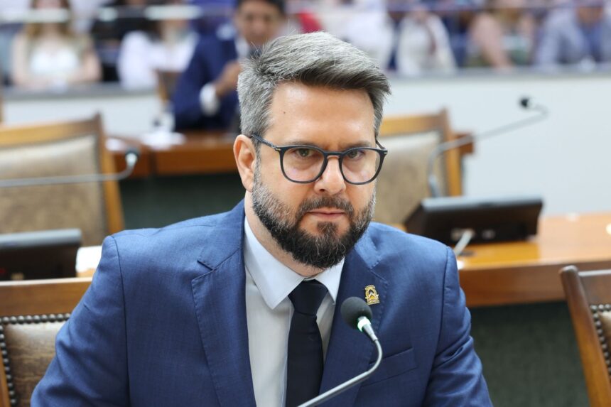 mantoan-propoe-politicas-de-protecao-a-pessoas-desaparecidas