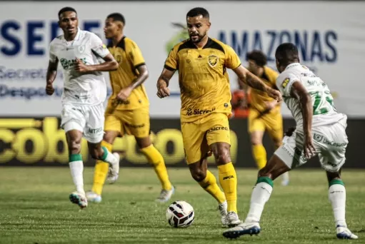 america-mg-negocia-a-contratacao-de-volante-do-goias