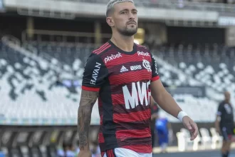 arrascaeta-fala-sobre-polemicas-extracampo-no-flamengo