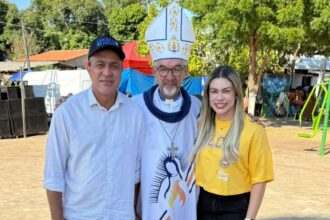 deputado-luciano-prestigia-tradicional-romaria-do-senhor-do-bonfim-em-araguacema