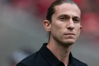 bruno-henrique-ou-pedro?-a-‘duvida-boa’-de-filipe-luis-para-decisao-do-flamengo