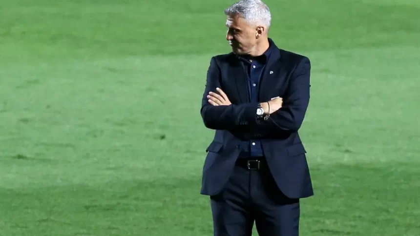 apos-quatro-anos,-crespo-vai-finalmente-‘conhecer’-morumbis-em-libertadores