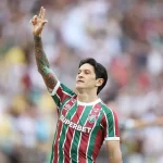 cano-sofre-entorse-no-joelho-e-vira-desfalque-no-fluminense