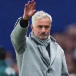 neville-e-carragher-divergem-ao-vivo-sobre-uso-de-gyokeres-no-arsenal