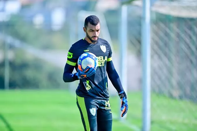 serie-b:-matheus-mendes-nao-e-mais-jogador-do-america-mg