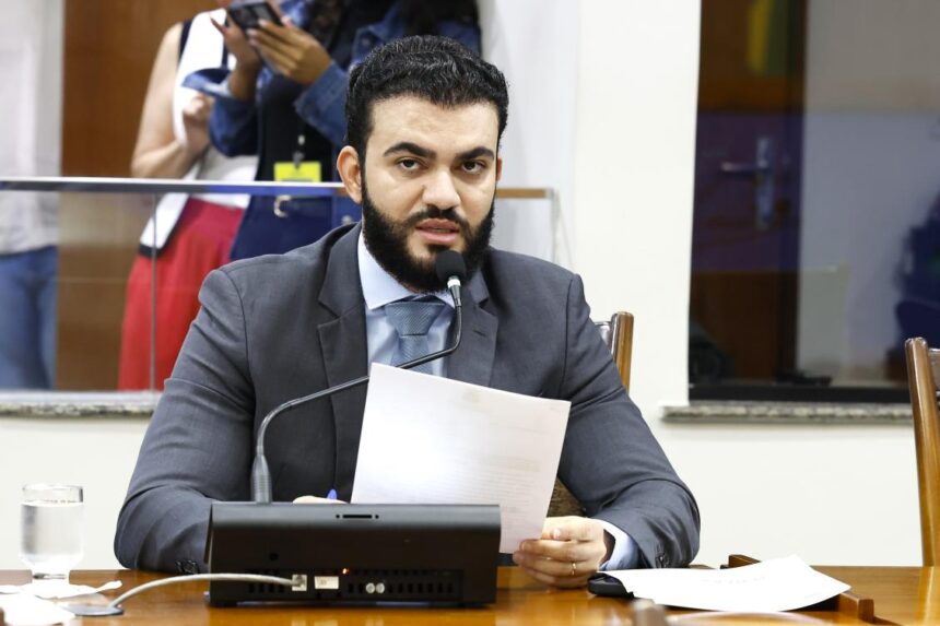 leo-barbosa-solicita-criacao-de-leitos-de-uti-no-hospital-regional-de-dianopolis