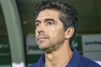 trio-sobrevive-a-reformulacao-da-era-abel,-mas-so-gomez-segue-soberano