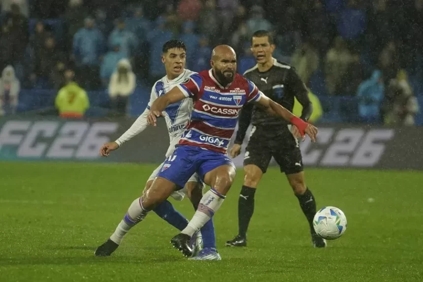 velez-sarsfield-2-x-0-fortaleza-–-tricolor-e-eliminado-da-libertadores