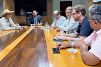 olyntho-amplia-debate-sobre-o-zee-to-com-nova-reuniao-com-setor-produtivo