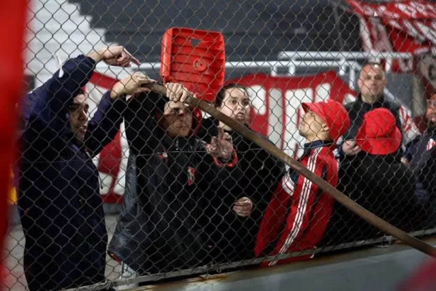 avellaneda-nao-foi-a-primeira:-relembrando-tragedias-do-futebol-mundial