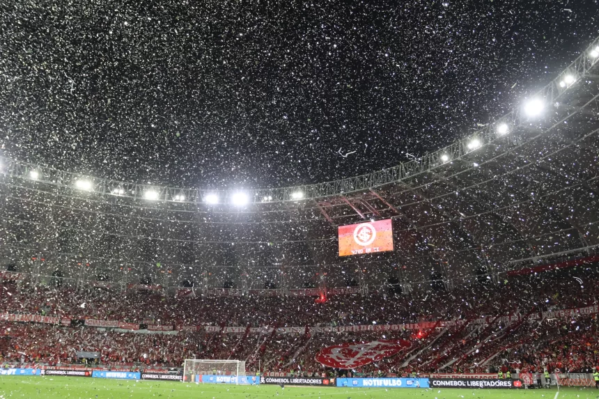 inter-demite-responsaveis-por-papel-picado-antes-de-jogo-contra-o-flamengo