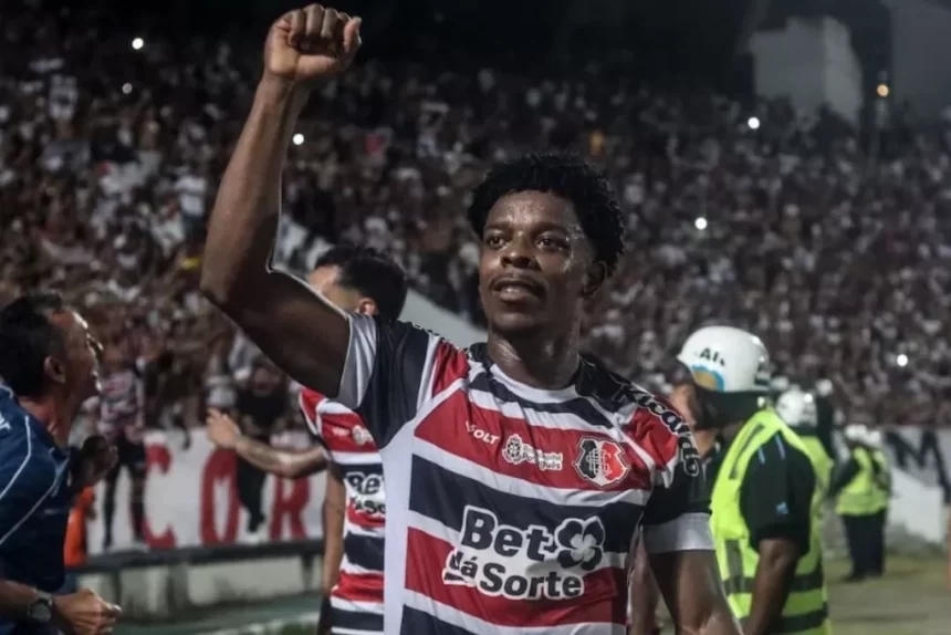 santa-cruz-renova-contrato-de-wagner-balotelli-ate-2026