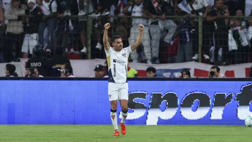 botafogo-nao-resiste-a-bombardeio,-perde-para-ldu-e-da-adeus-ao-sonho-do-bi