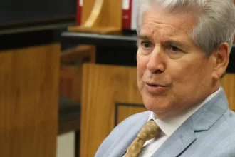 corinthians:-citadini-rejeita-caca-as-bruxas-a-ex-presidentes-e-mira-cortes