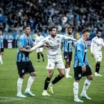meia-do-ceara-valoriza-empate-contra-o-gremio:-“mais-um-ponto”
