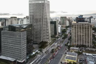construtora-compra-r$-67-mi-em-titulos-para-regularizar-predio-de-luxo-na-regiao-da-faria-lima