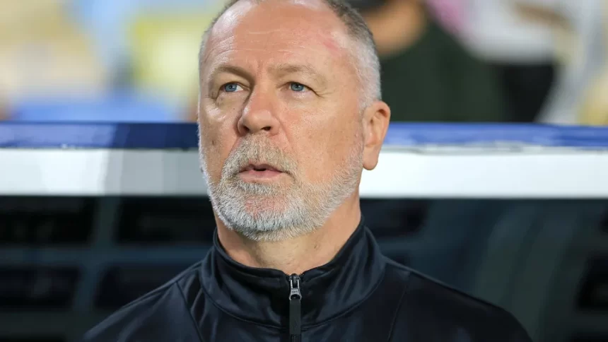 gremio-empata-com-ceara-em-jogo-morno-na-arena-e-empaca-na-tabela