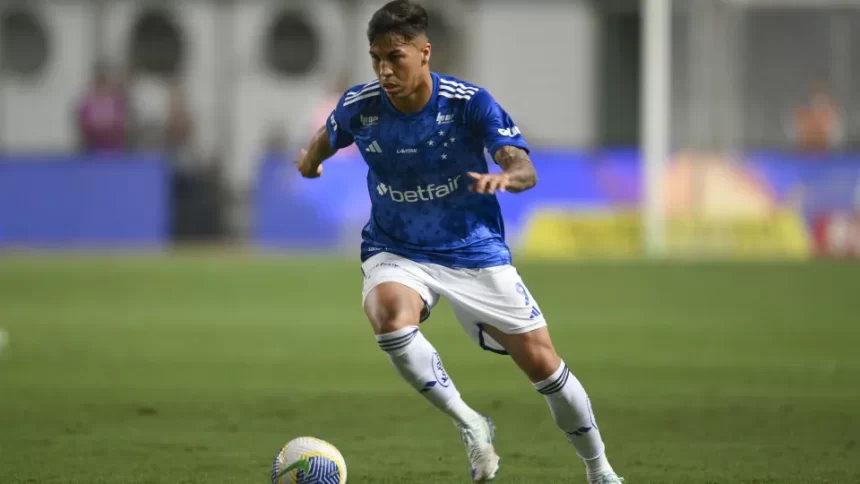 cruzeiro-faz-golacos,-supera-inter-e-volta-a-incomodar-flamengo-e-palmeiras