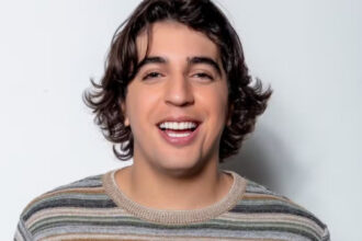 murilo-huff-e-gabriela-versiani-anunciam-noivado