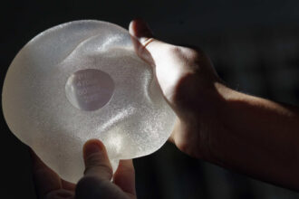 rs-identifica-mais-uma-vitima-das-enchentes-de-2024-e-confirma-185-mortos