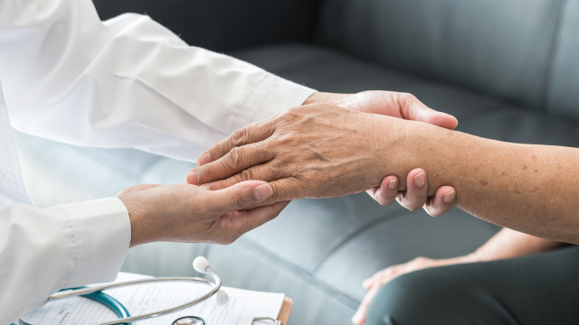 mais-medicos:-quase-1,5-mil-selecionados-comecam-a-partir-desta-quarta