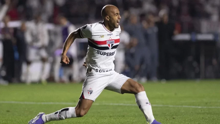 lucas-moura-passa-por-astroscopia-no-joelho-e-nao-tem-nova-lesao-detectada